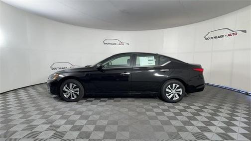 2025 Nissan Altima S FWD