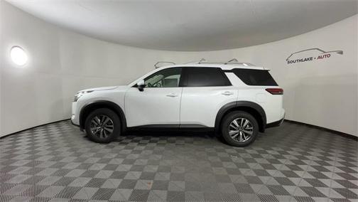 2025 Nissan Pathfinder SL 4WD