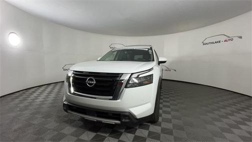 2025 Nissan Pathfinder SL 4WD