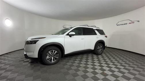2025 Nissan Pathfinder SL 4WD