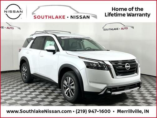 2025 Nissan Pathfinder SL 4WD
