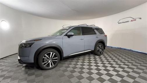 2025 Nissan Pathfinder Platinum 4WD