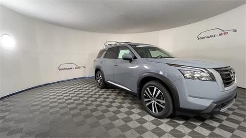 2025 Nissan Pathfinder Platinum 4WD