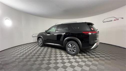 2025 Nissan Pathfinder SL 4WD