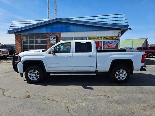 2017 GMC Sierra 3500 Denali