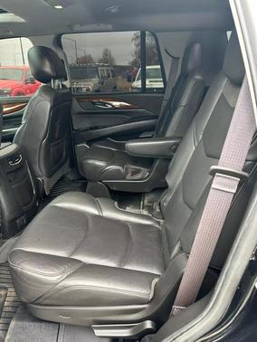 2017 Cadillac Escalade Sport