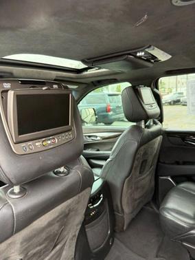 2016 Cadillac Escalade ESV Sport Platinum
