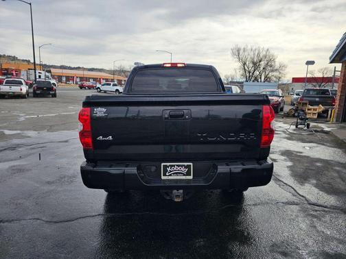 2014 Toyota Tundra Platinum