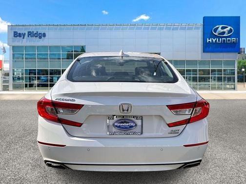 2019 Honda Accord Touring 2.0T