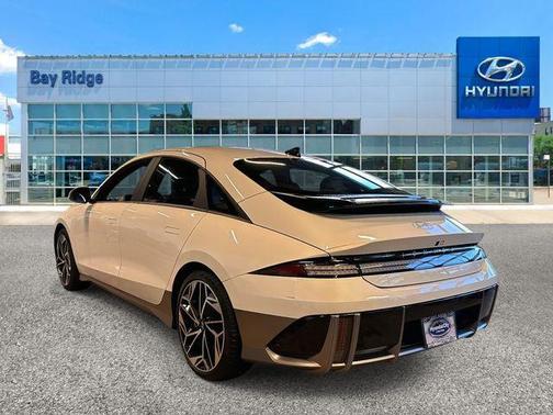 2023 Hyundai IONIQ 6 SEL