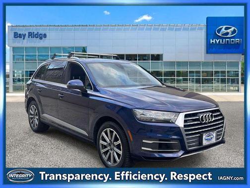 Navarra Blue Metallic 2019 Audi Q7 55 Premium
