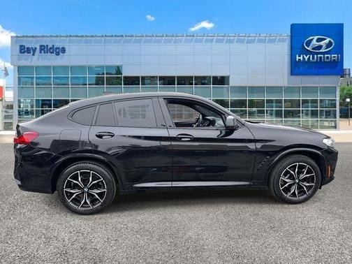 2022 BMW X4 xDrive30i