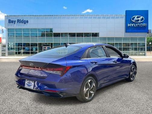 2023 Hyundai ELANTRA Limited