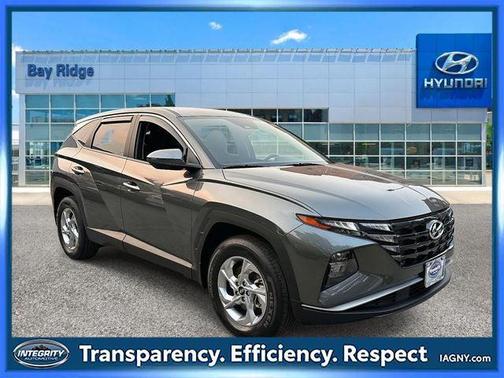2023 Hyundai TUCSON SE