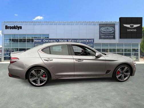 2025 Genesis G70 3.3T AWD Sport Advanced