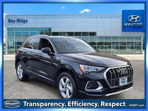 2022 Audi Q3 40 Premium