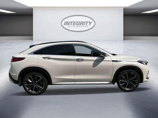2025 INFINITI QX55 LUXE