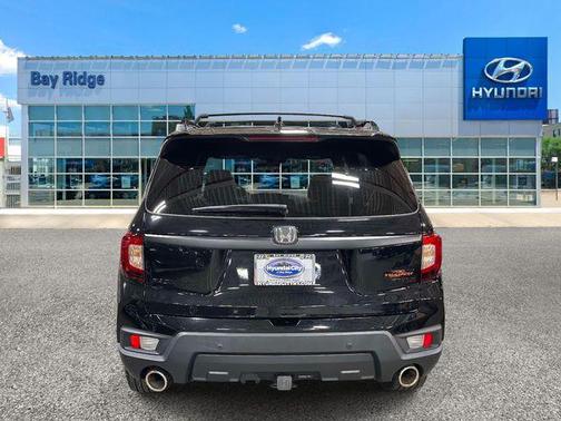 Crystal Black Pearl 2023 Honda Passport AWD TrailSport