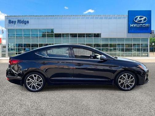 2020 Hyundai ELANTRA Limited
