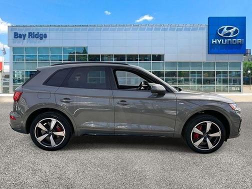 2024 Audi Q5 45 S line Premium Plus