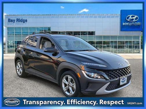 2022 Hyundai KONA SEL