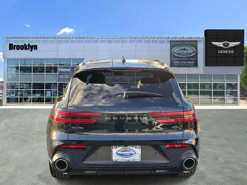 2025 Genesis GV70 2.5T AWD