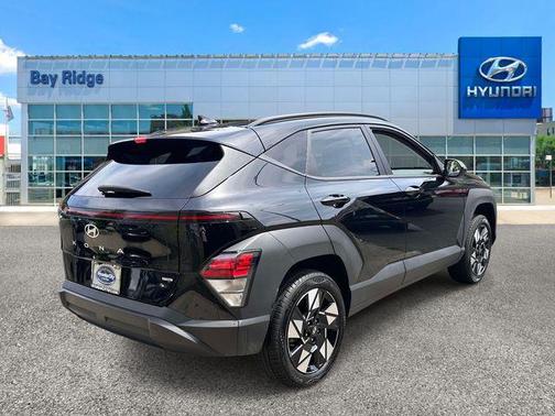 Abyss Black Pearl 2025 Hyundai KONA SEL
