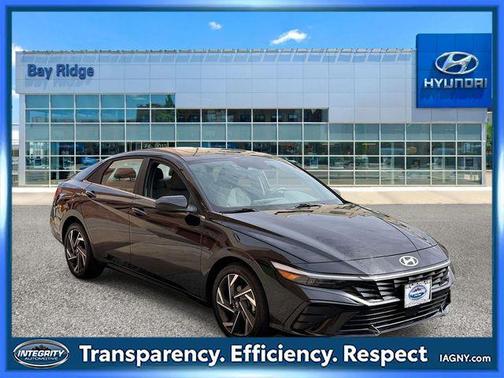 Abyss Black 2025 Hyundai ELANTRA SEL