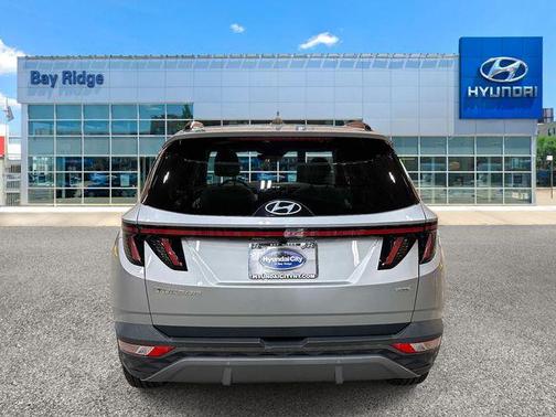 Shimmering Silver 2023 Hyundai TUCSON Limited