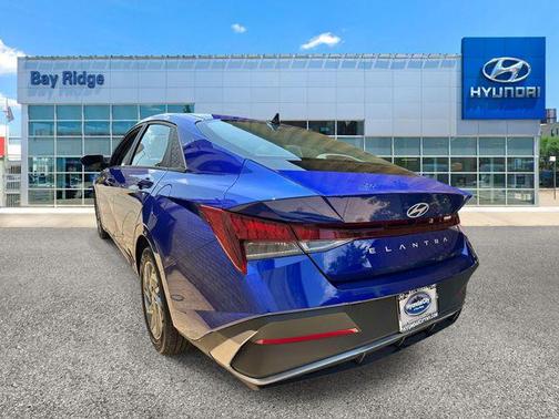Intense Blue 2024 Hyundai ELANTRA SEL