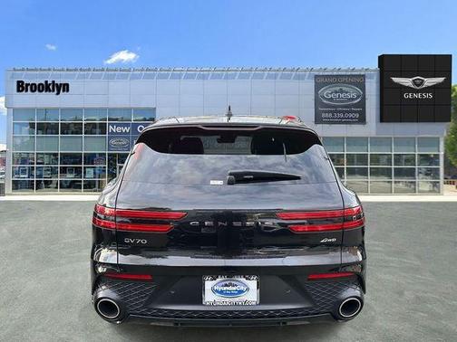 2025 Genesis GV70 2.5T AWD