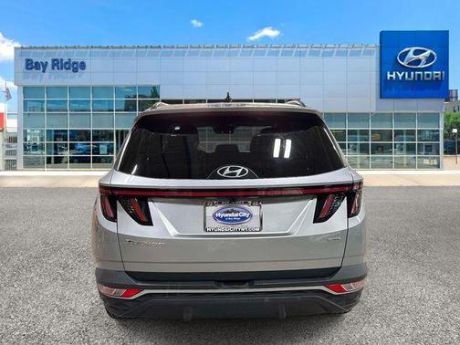 Shimmering Silver 2023 Hyundai TUCSON SEL