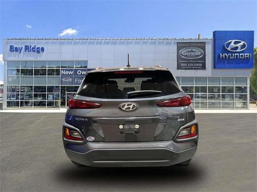 2021 Hyundai KONA SEL