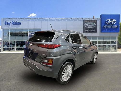 2021 Hyundai KONA SEL