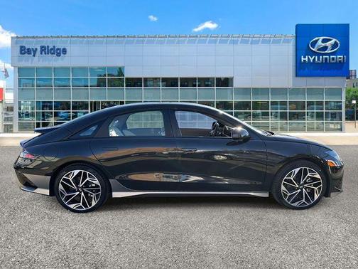 2023 Hyundai IONIQ 6 SEL