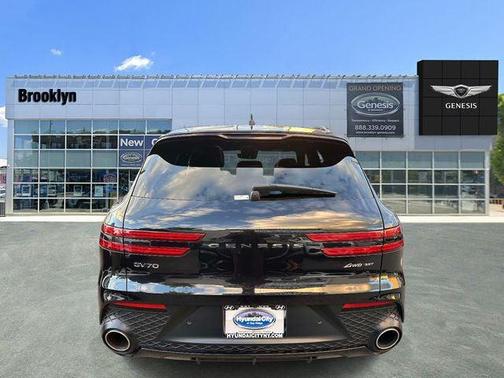 2025 Genesis GV70 3.5T AWD Sport