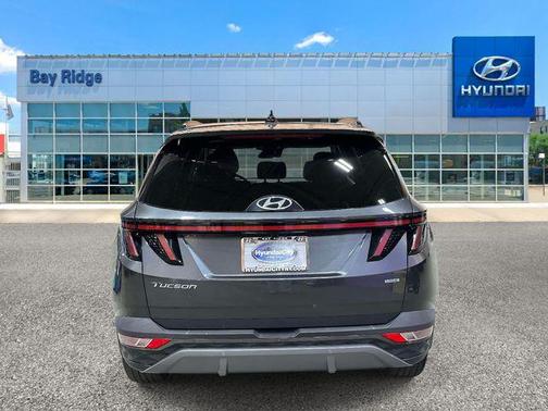 Dark Gray Metallic 2024 Hyundai TUCSON Limited