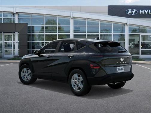 2025 Hyundai KONA SE