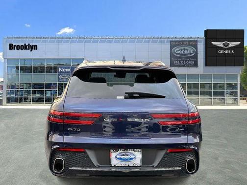 2025 Genesis GV70 2.5T AWD