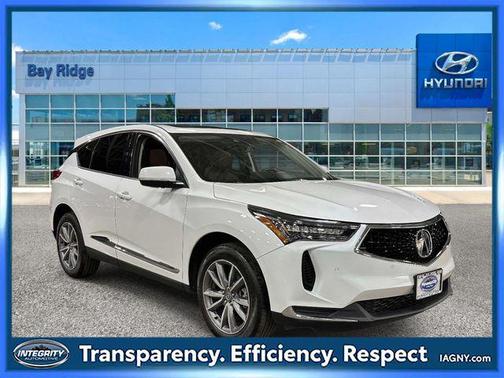 Platinum White Pearl 2023 Acura RDX Technology Package