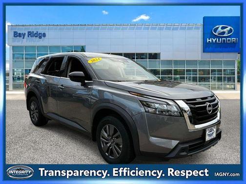 Gun Metallic 2024 Nissan Pathfinder S 4WD