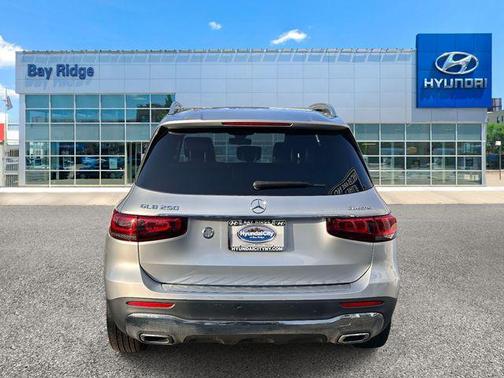 2020 Mercedes-Benz GLB 250 4MATIC