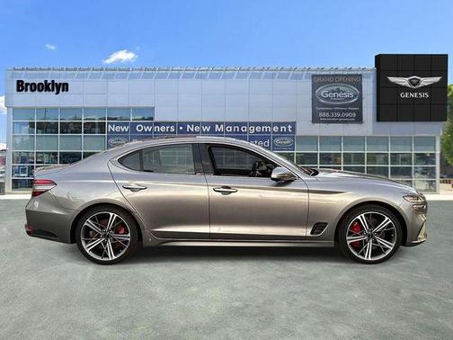 2025 Genesis G70 3.3T AWD Sport Advanced