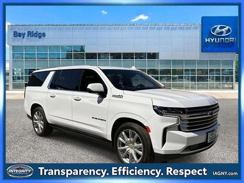 2023 Chevrolet Suburban 4WD High Country