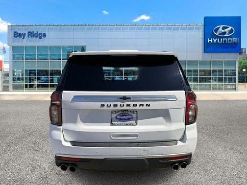 2023 Chevrolet Suburban 4WD High Country