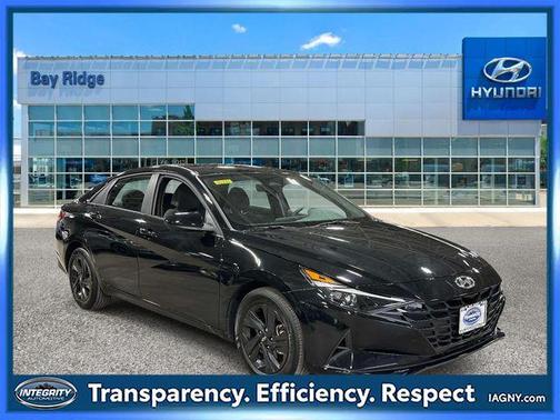 Onyx Black 2023 Hyundai ELANTRA SEL Sedan