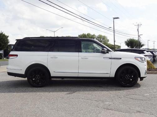 2023 Lincoln Navigator L L BLACK LABEL