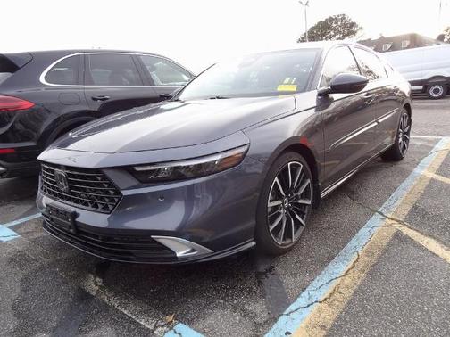 2023 Honda Accord TOURING