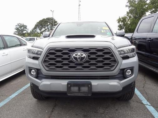 2020 Toyota Tacoma TRD SPORT