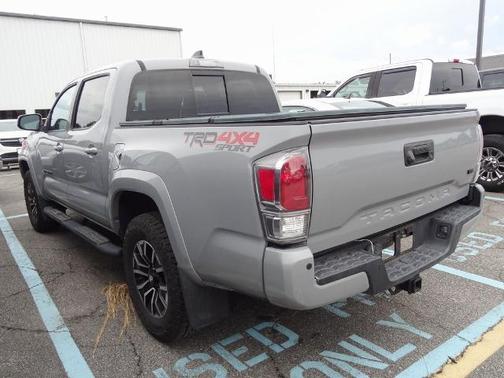 2020 Toyota Tacoma TRD SPORT